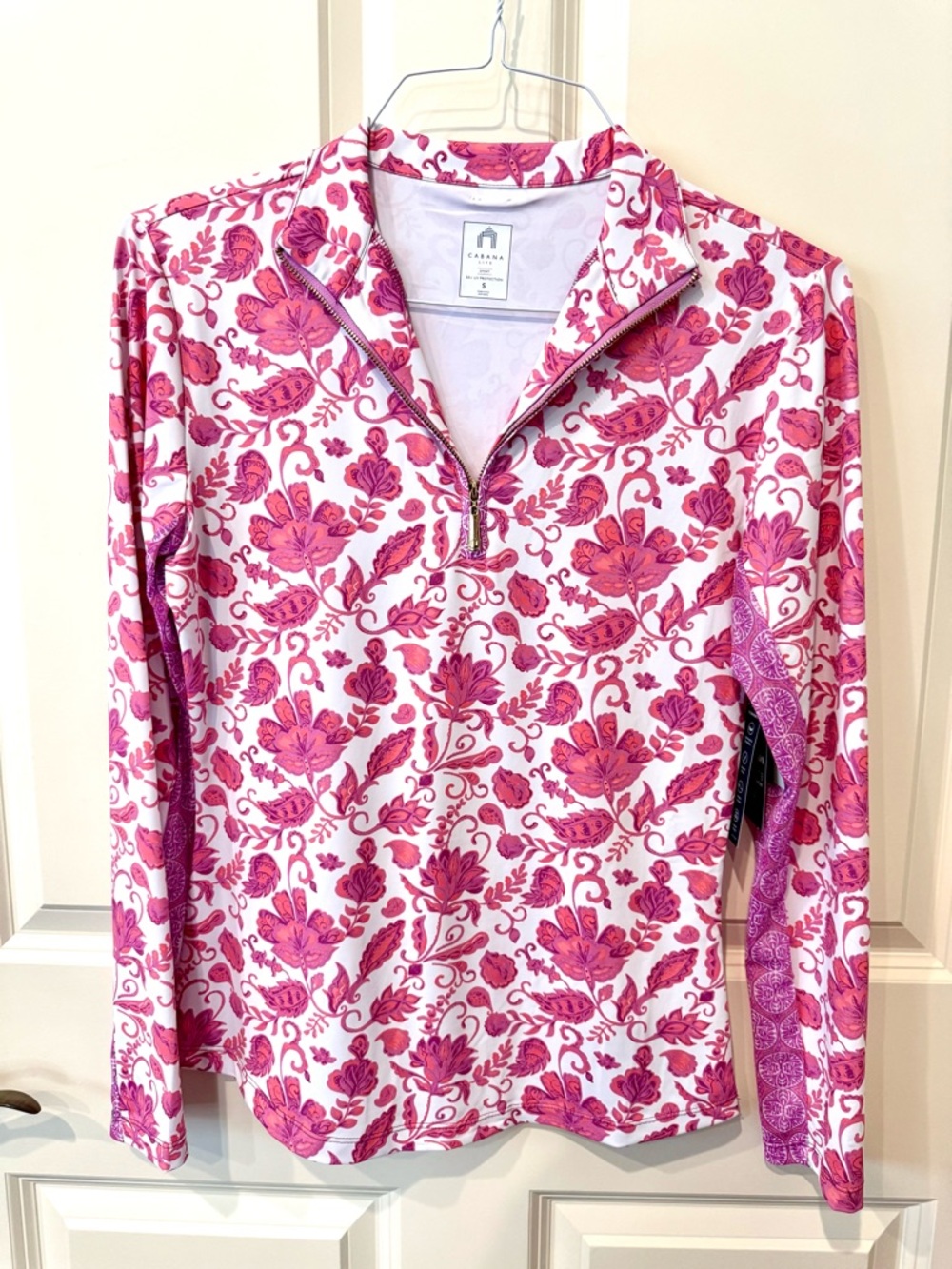NWT Cabana Life Pink Floral UPF 50+ Long Sleeve 1/4 Zip top, small.